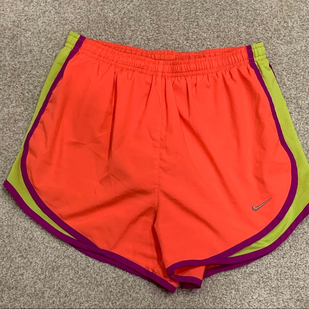 Nike‎ Athletic Shorts S